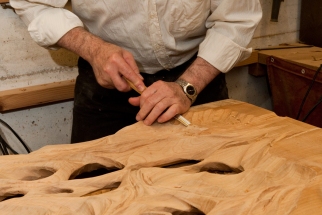 Für die Vollendung ist feinste Handarbeit gefragt.